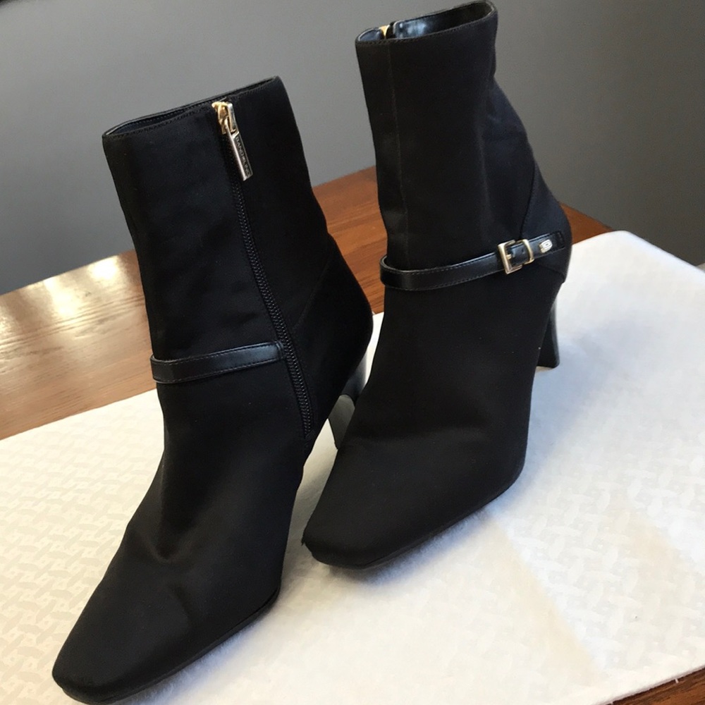 Bandolino Howley Square Toe Anke Boots